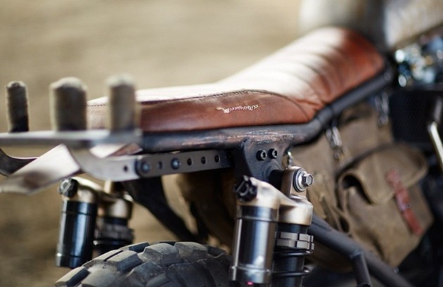 Daryl’s Bike ( HONDA CB750 ) มอเตอร์ไซค์ใน Walking Dead