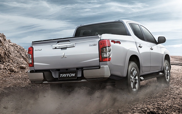 รุ่นและราคา Mitsubishi Triton Double Cab กระบะพันธุ์ร๊อค 4 ประตู