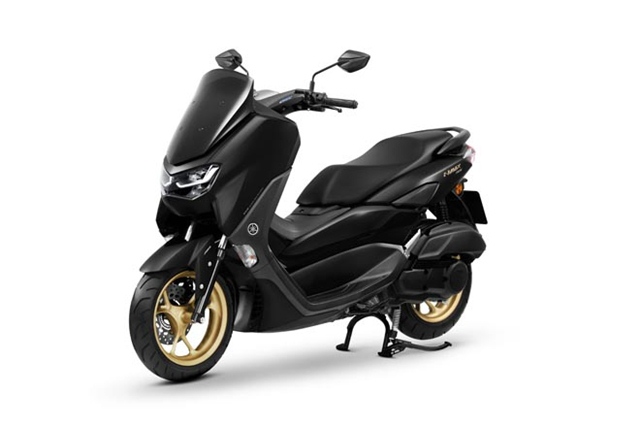 All New Yamaha NMAX 155 (ยามาฮ่า เอ็นแม็กซ์ 155) ในปี 2020 สีดำ