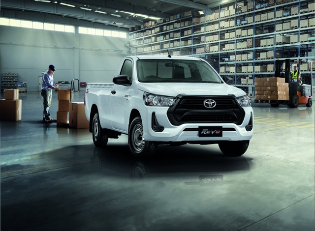 รุ่นและราคา Toyota Hilux Revo Standard Cab 2020 กระบะนักสู้