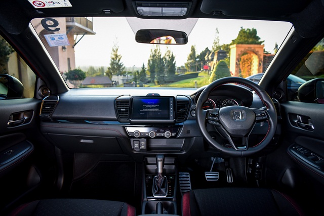สื่อมวลชนทดสอบ Honda City Hatchback 2021 และ City e:HEV ซิตี้คาร์ 2 รุ่นใหม่