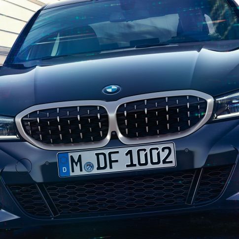 รุ่นและราคา BMW M340i xDrive 2021 ราคาเริ่มต้นที่ 3,999,000 บาท.