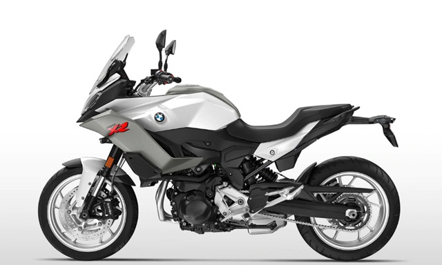 รุ่นและราคา BMW F900XR 2021 ราคาเริ่มต้นที่ 535,000 บาท.