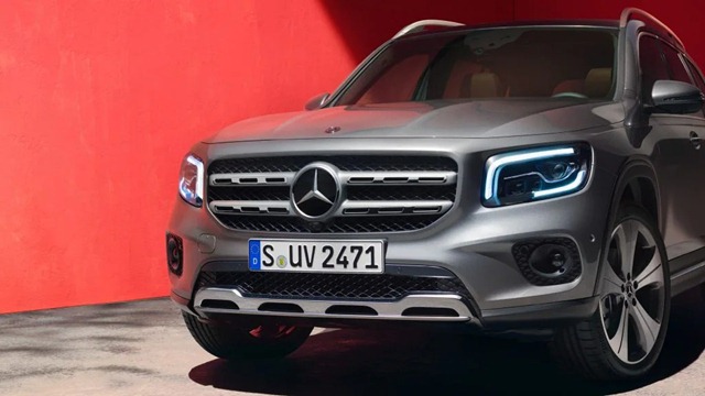 รุ่นและราคา Mercedes-Benz GLB 2021 ราคาเริ่มต้นที่ 2.899 ล้าน บาท.