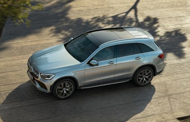 รุ่นและราคา Mercedes-Benz GLC 2021 ราคาเริ่มต้นที่ 4,040,000 บาท.