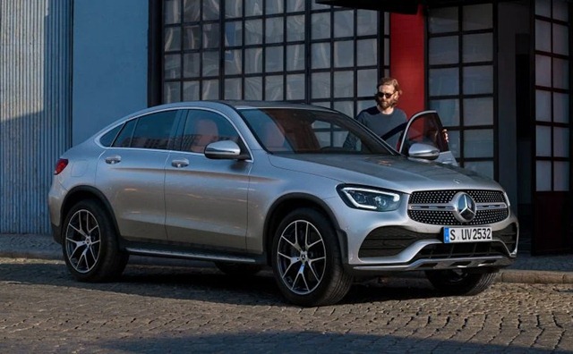 รุ่นและราคา Mercedes-Benz GLC Coupe 2021 ราคาเริ่มต้นที่ 4,040,000 บาท.